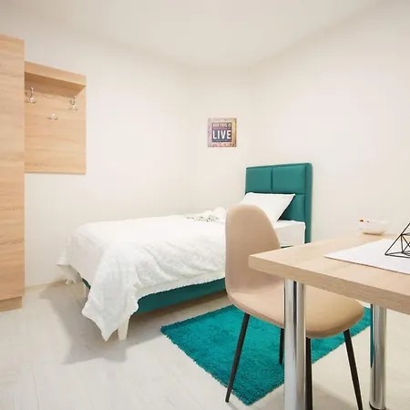 Cvetni Trg Pensiune 4*