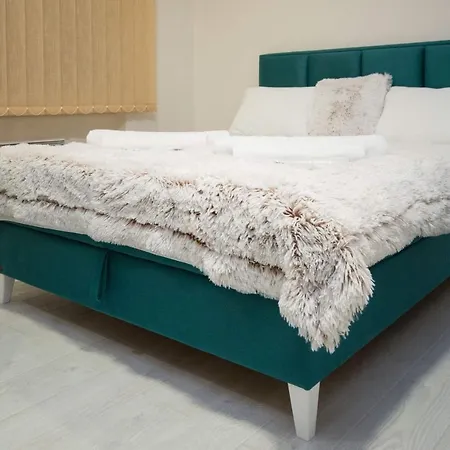 ゲストハウス Cvetni Trg