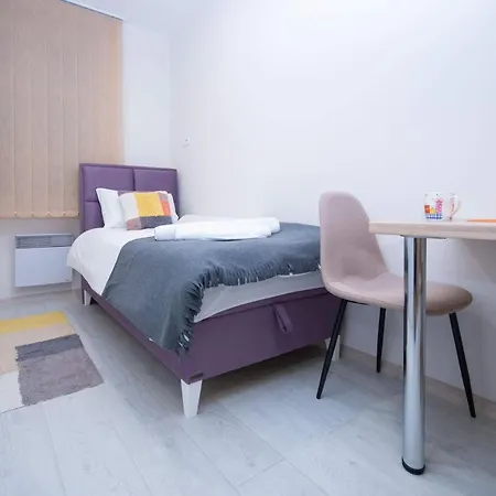 Pensjonat Cvetni Trg 4*